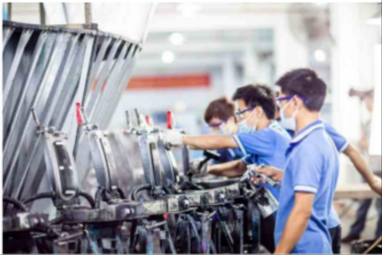 Laatste bedrijfsblogs Van werk naar ontspanning: hoe een leidinggevende stoel het hele dag gebruik ondersteunt